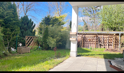 Neuwertige-hochwertige-bezugsfertige EG-Wohnung mit wunderschönem Garten