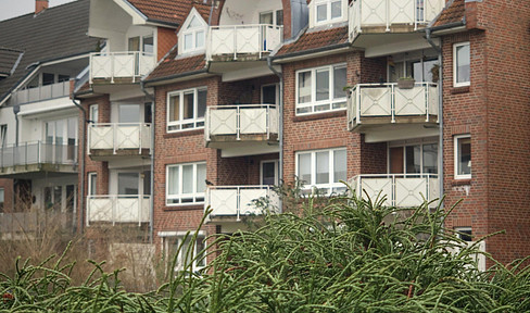 2 Zimmer-Wohnung in der Innenstadt, bahnhofsnah, trotzdem sehr ruhig, modern und großzügig, TG