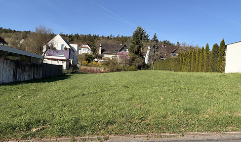 PROVISIONSFREI - Baugrundstück 954 qm in Forchheim-Burk