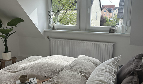Ohne Provision - Vollständig renovierte, helle 3 Zimmer Wohnung - auch WG geeignet