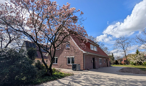 First occupancy after complete renovation, beautiful semi-detached house in the countryside.