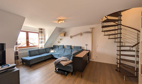 Duplex apartment, 102 m² | View of the forest | Home office | 2 bathrooms | No commission fees.