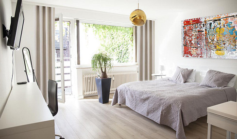 Furnished apartment with a balcony in Pempelfort, excellent location – with flexible payment options over 3 years.