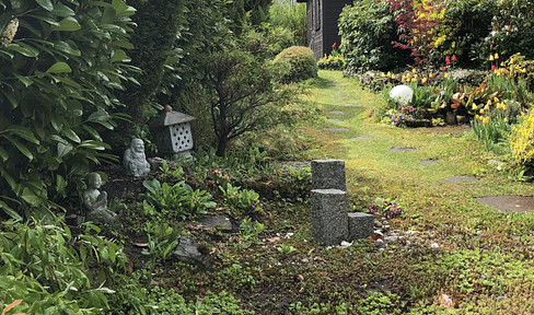 Terraced house in a quiet location - move in immediately, no commission fees.