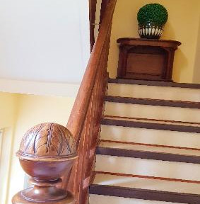 Stylish, renovated 4-room ground-floor apartment in a historic building, located in the central area of Bad Steben.