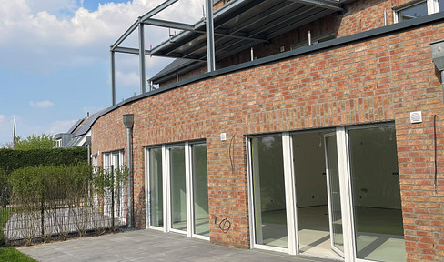 3,5-Zimmer Erdgeschosswohnung mit Garten und Tiefgarage in Kempen, St.Hubert