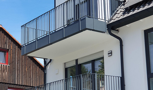 TOP 3-Zi-Neubau Whg (98 m²)Energie KfW 40 sehr hell mit großem Balkon, Tageslichtbad in Top-Lage