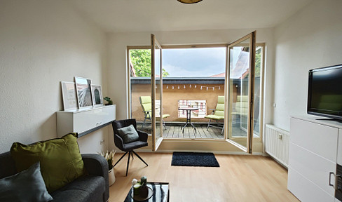 Centrally located, furnished 3-room apartment with classic building charm.