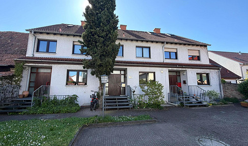 Quiet and beautiful terraced house with a garden, located in Jockgrim.