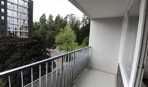 3-room apartment - move in yourself or rent it out to students/young professionals.