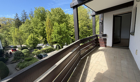 Sunny 2-room apartment with a nearly new fitted kitchen in Neuenbürg, Buchberg.