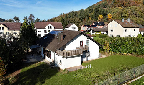 Spacious living in a quiet location – House with garden in Lahr.