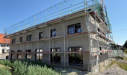 Neubau KFW 40-QNG Plus Reiheneckhaus im Ortskern von Dettingen