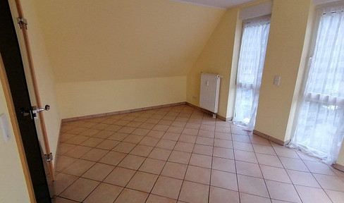 "Dein neues Zuhause" Helle 2-ZKBB Dachgeschosswohnung zu vermieten