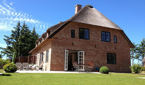 Ihr neues Traumhaus in Utersum? Hochwertig, großzügig, strandnah.