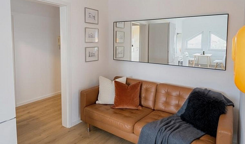 Cozy Air Loft - Fully Furnished Room.