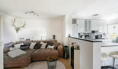 3-room apartment, privately owned, with unobstructed views.