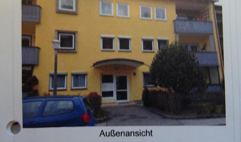 2 1/2 Zimmer-Wohnung mit Bergblick