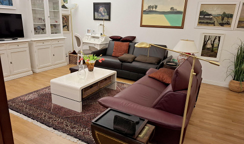 Investment property: Apartment for sale in a prime location in Berlin-Mitte, based on a right of usufruct.