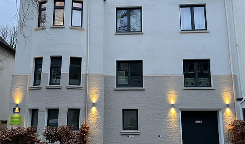 Lichtdurchflutete Altbauwohnung in Essen-Süd