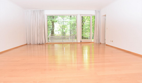 Stilvolle 3 Zimmer Terrassenwohnung in der Menterschwaige mit 2 Bädern, Terrasse und Garten