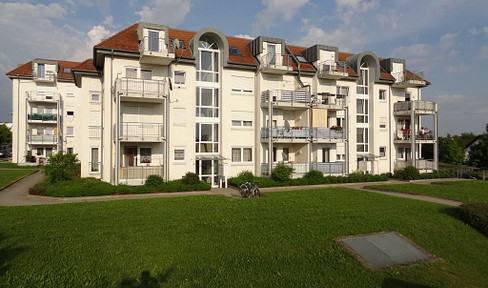 Attractive investment property or ideal home: 2-room apartment with balcony in Laupheim.