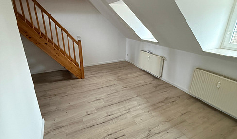 3.5-room maisonette apartment, including fitted kitchen and daylight bathroom.