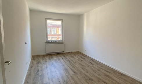 Modernisierte 2-Zimmer-Wohnung mit Einbauküche in Nürnberg