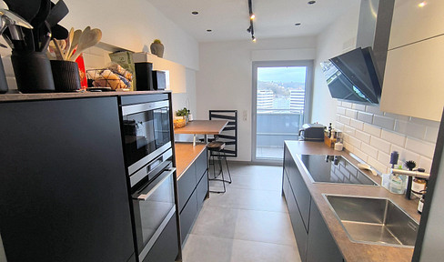 Exclusive, top-quality city apartment with stunning views over Saarbrücken.