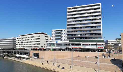 Exclusive, top-quality city apartment with stunning views over Saarbrücken.