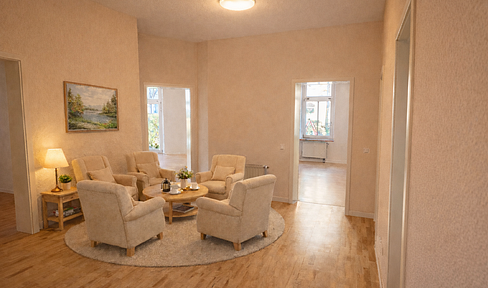 Senior shared apartment - The advertised rent includes everything (including electricity, water, and Wi-Fi) - no additional costs!