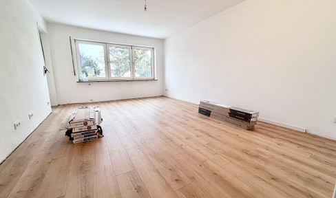 Newly renovated, charming 78 sqm (approximately 838 sq ft) 3-room apartment with a sunny balcony.