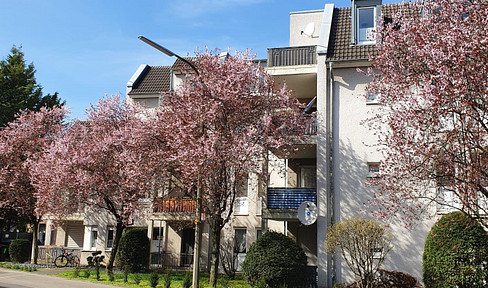 3-room and 4-room apartments with balconies available in Niederkassel.