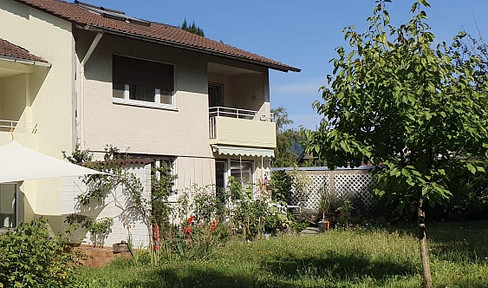 DHH mit großem Garten in Freiburg St. Georgen