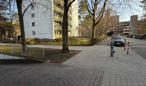 Charming apartment with great potential - Beautiful 3-room apartment in Nuremberg!