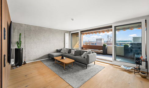 Skyline views in Nuremberg – Exclusive dream apartment with a swimming pool and sauna.