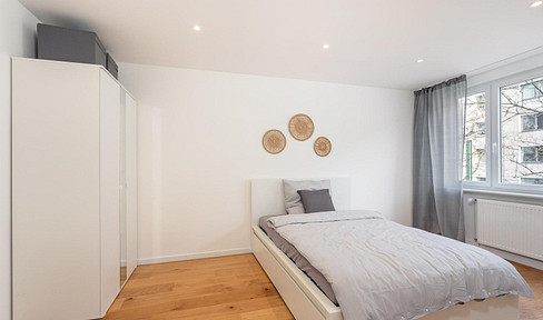 Last available room in a shared apartment in a central location in Düsseldorf.