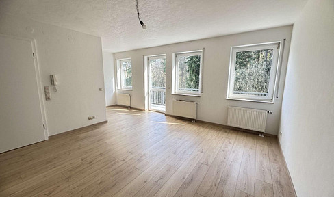 Charmante Singlewohnung Wohnung mit Balkon und Blick ins Grüne