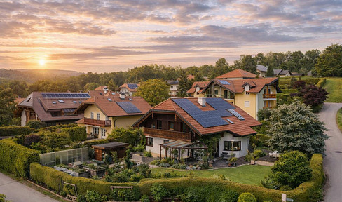 LIVING - Where others go on vacation!