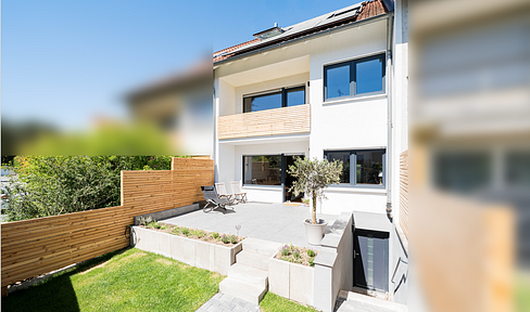 Hochwertig saniertes Reihenmittelhaus in Alterlangen