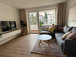 Furnished room in a female shared apartment near the university – all costs included.