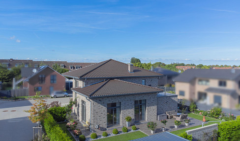 Spacious villa on the Baltic Sea.