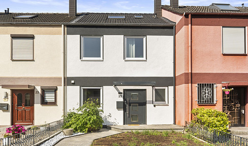 Ready-to-move-in townhouse in a desirable location in Bochum-Weitmar – Move in and feel at home.