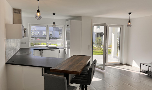 Moderne 3-Zimmer-Terrassenwohnung mit Gartenanteil, TG und Aufzug in Heilbronn-Ost