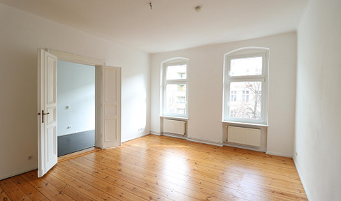 Großzügige 2-Zimmer Altbauwohnung in Berlin-Moabit