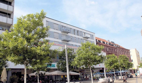 Apartment, no commission fees, absolutely central location, Berliner Promenade.