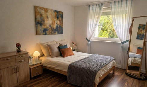 Stylish and well-maintained urban oasis with a garden area and loggia in Stuttgart-Ost.