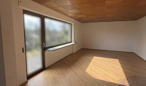 Detached house, suitable for one or two families, located in a quiet cul-de-sac in Alt-Haßloch.