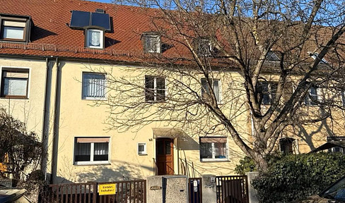 Detached house with a large garden in the Eberhartshof district of Nuremberg (in a quiet location).