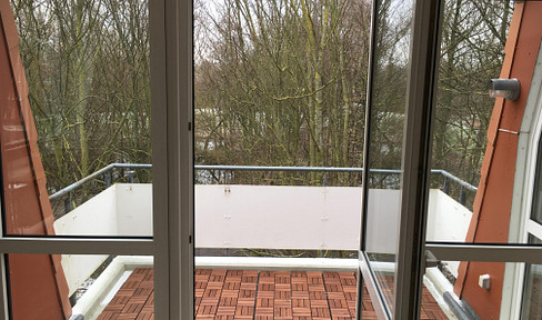 Top geschnittene Dachgeschosswohnung mit Balkon und Stellplatz direkt am Oldenburger Stadtpark